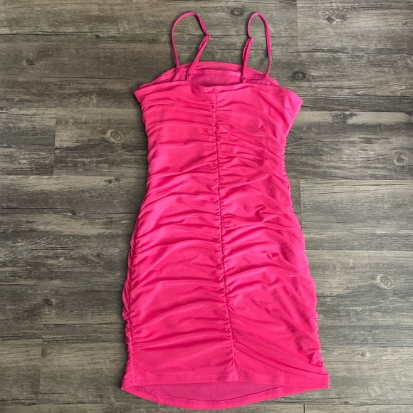 Rue21 Women’s Hot Pink Mini Dress Size M - Picture 2 of 5